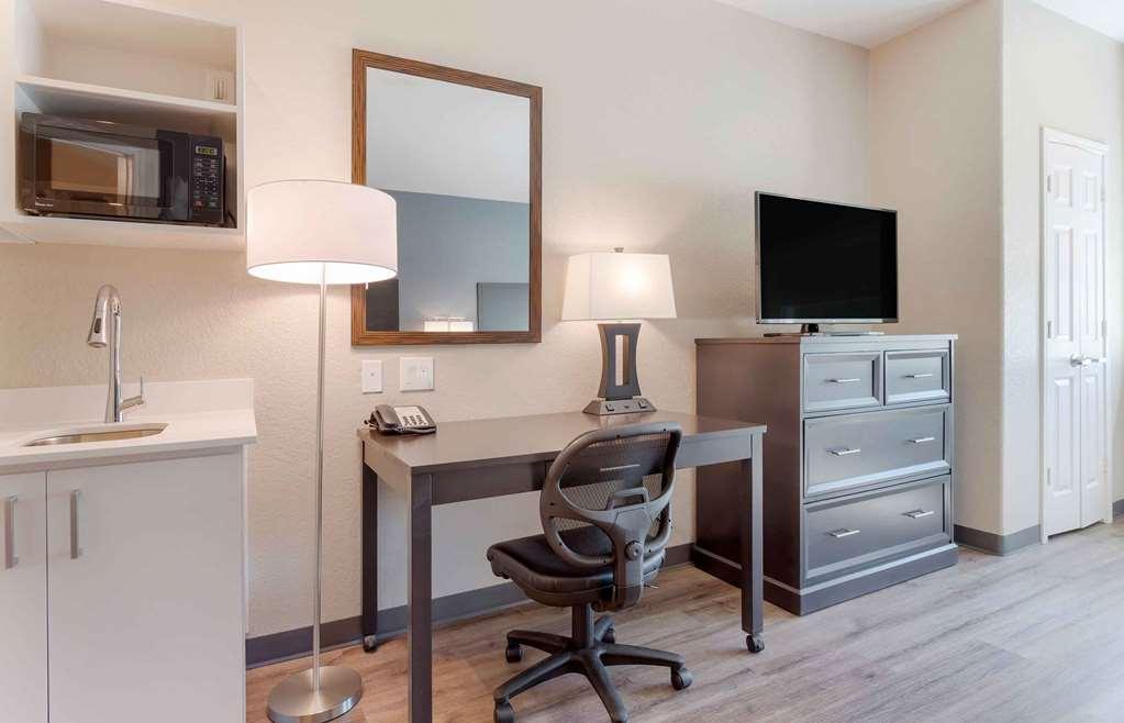 Extended Stay America Suites - Baytown Room photo